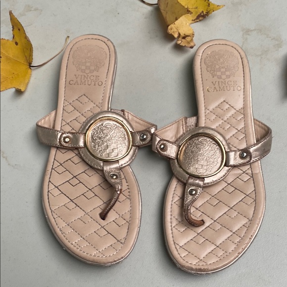 Vince Camuto Gold Women's Sandals - Picture 1 of 2